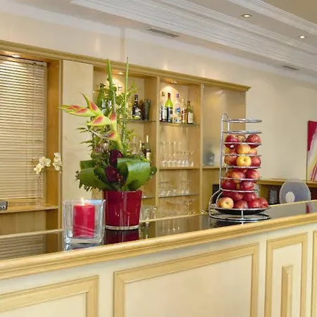 Atlas Hotel 4*