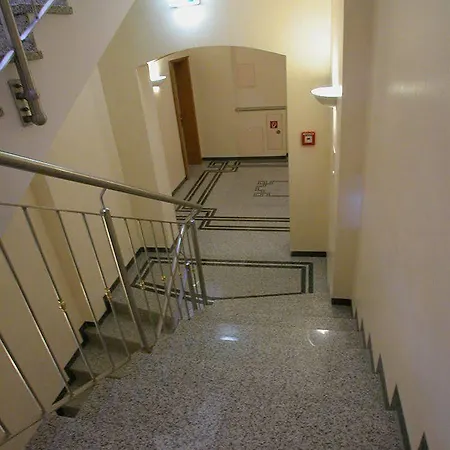 Atlas Hotel 4*